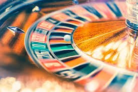 Pachinko bonus round gameplay in Crazy Time